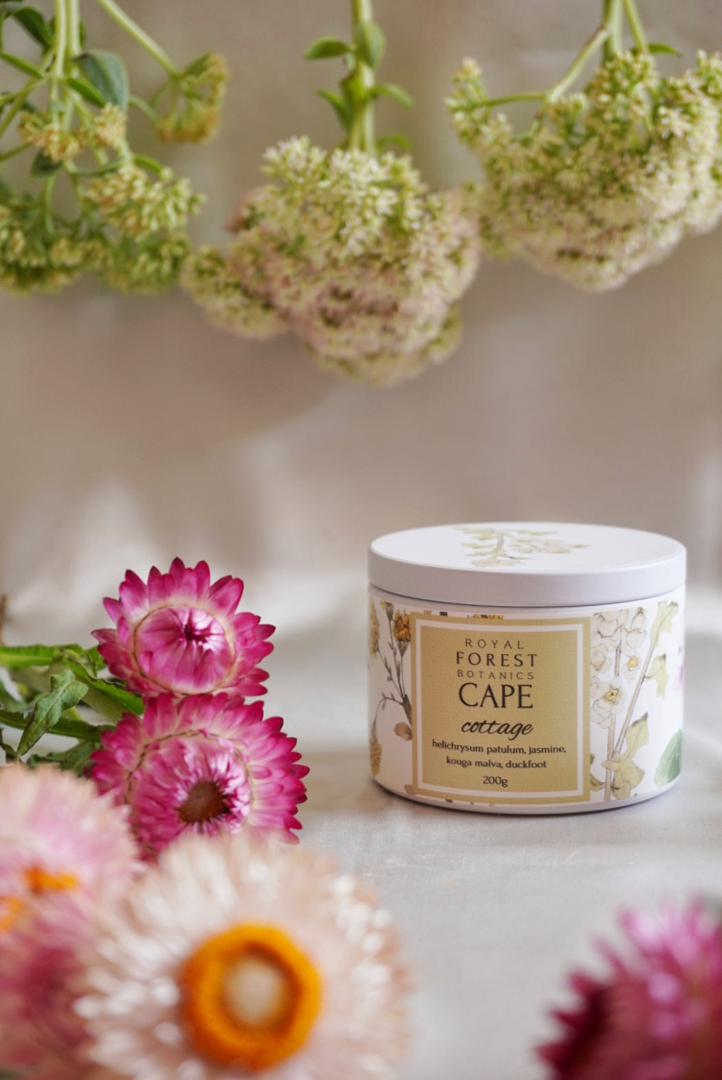 Cape Cottage Tin Candle