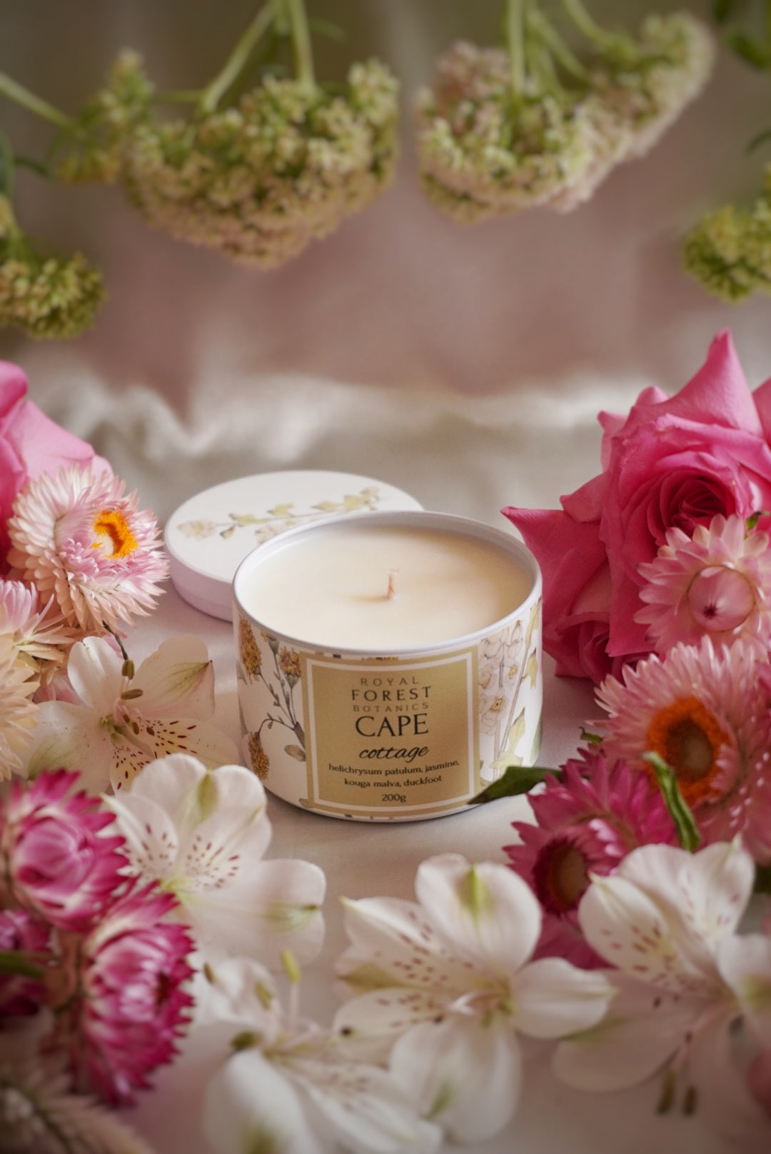 Cape Cottage Tin Candle